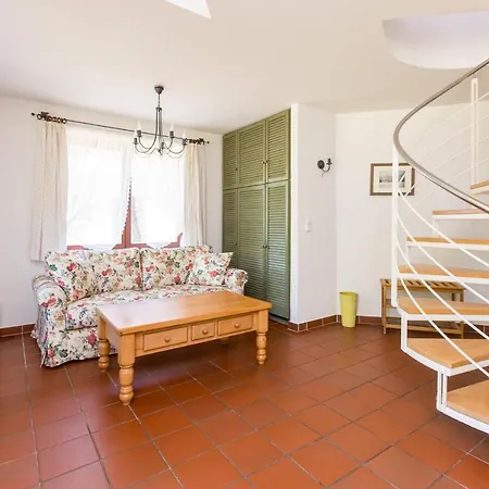 Apartment Gaestehaus Baerenhof Barkhagen