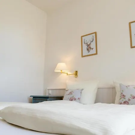 Gaestehaus Baerenhof Lejlighed Barkhagen