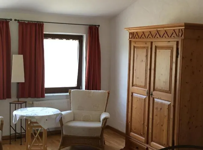 Gaestehaus Baerenhof Barkhagen